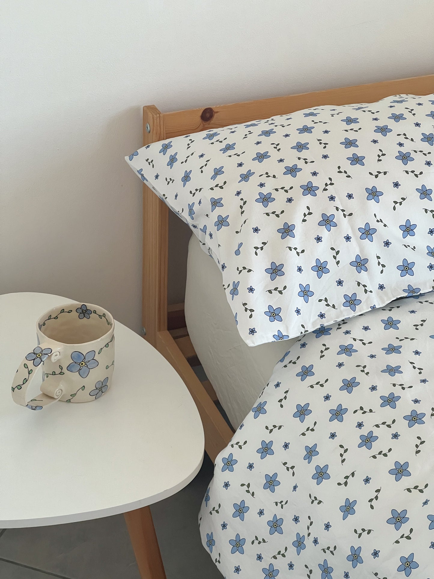 ''forget me not'' duvet cover