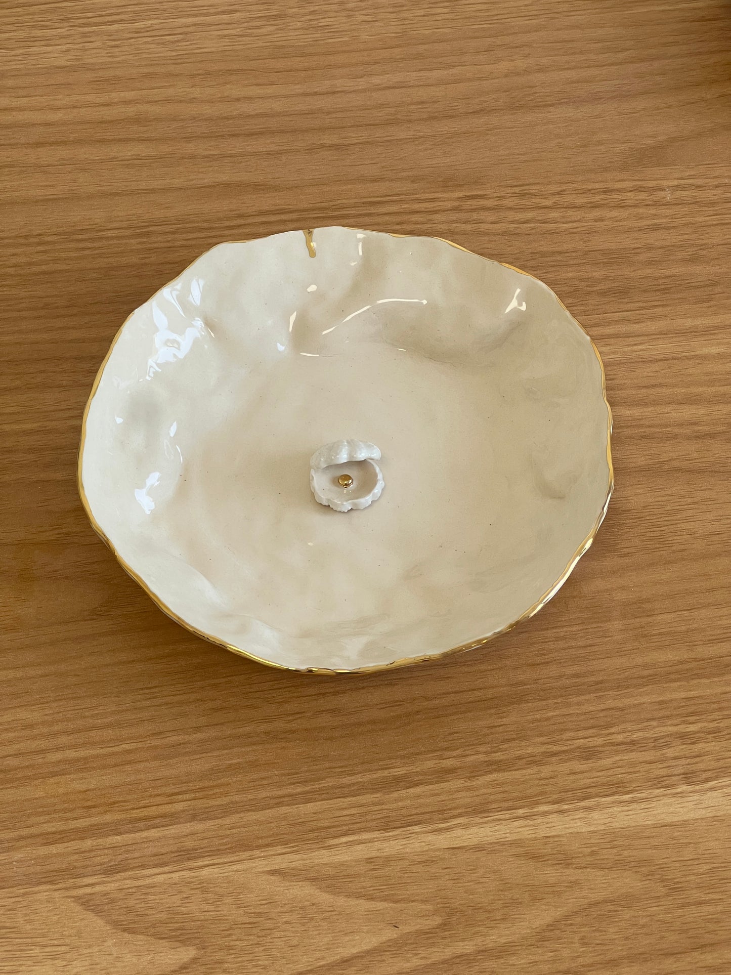 shell jewelry dish (imperfections)