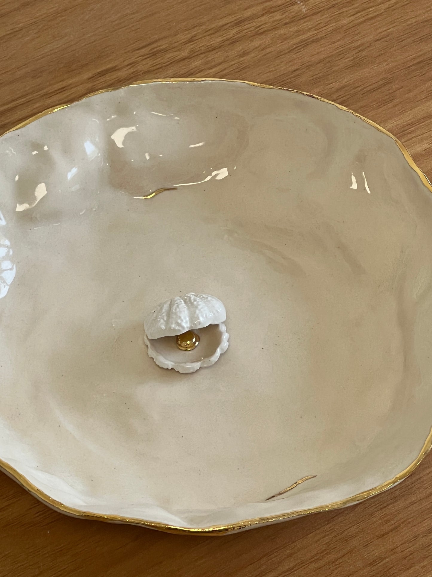 shell jewelry dish (imperfections)