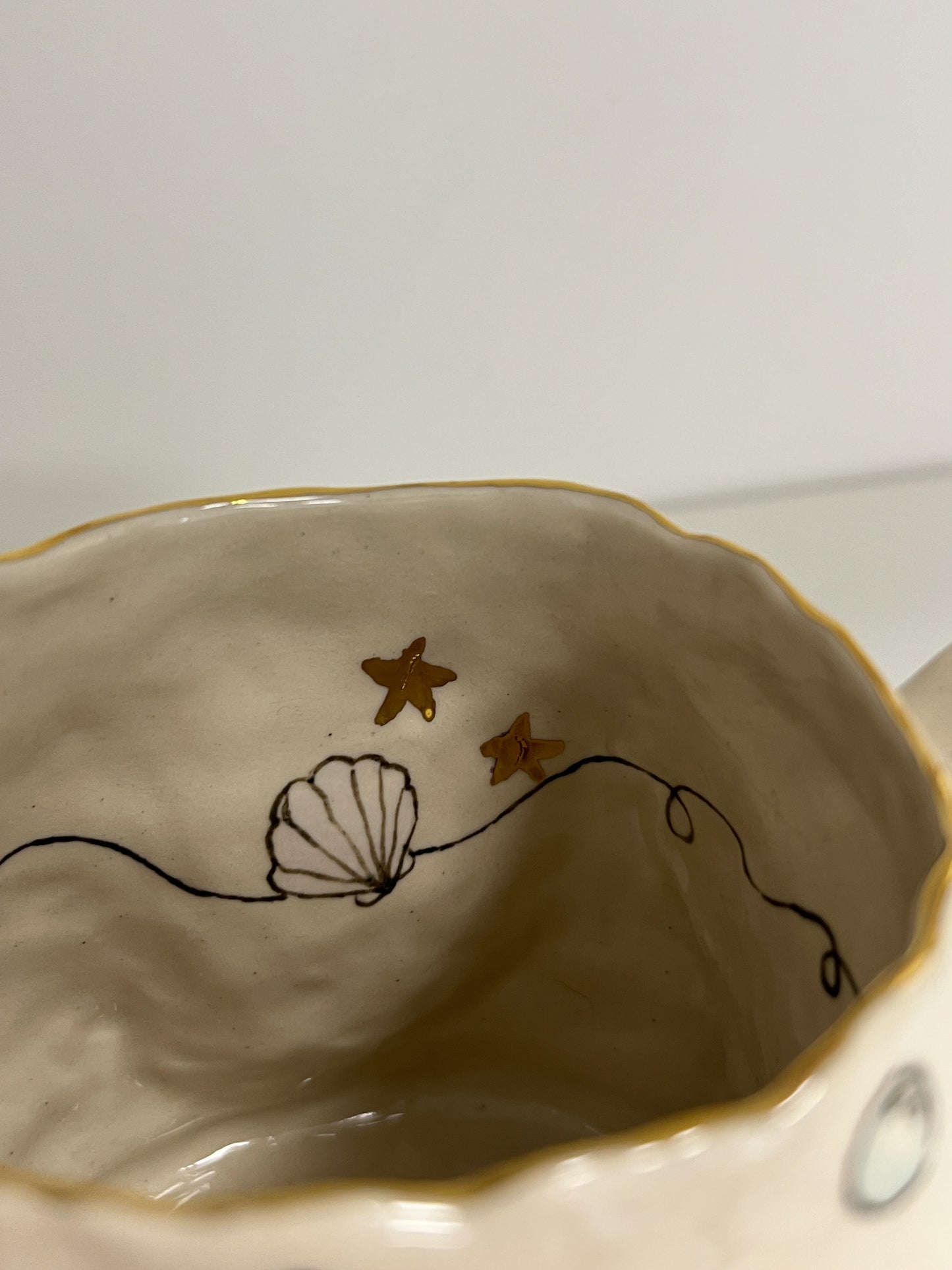 ''collecting sea shells'' mug